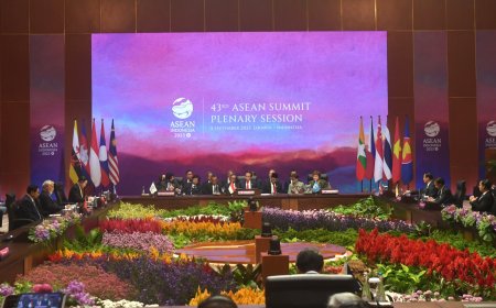 KTT ASEAN : Epicentrum Of Growth