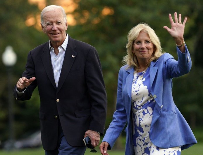 Untuk Kedua Kalinya, Ibu Negara Amerika Serikat Positif Covid